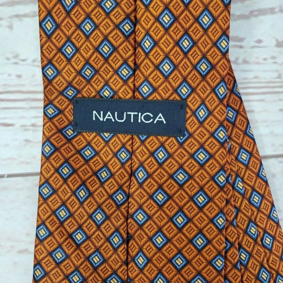 Nautica Brown Blue Geometric Diamonds Pattern 100% Silk Tie M7922 - Picture 2 of 12